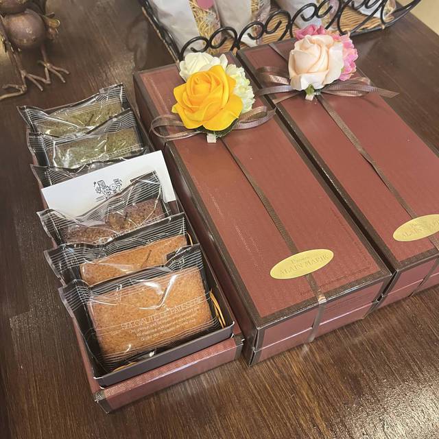 フィナンシェギフト